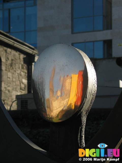 15839 Dublin Castle paralympic sculpture reflections